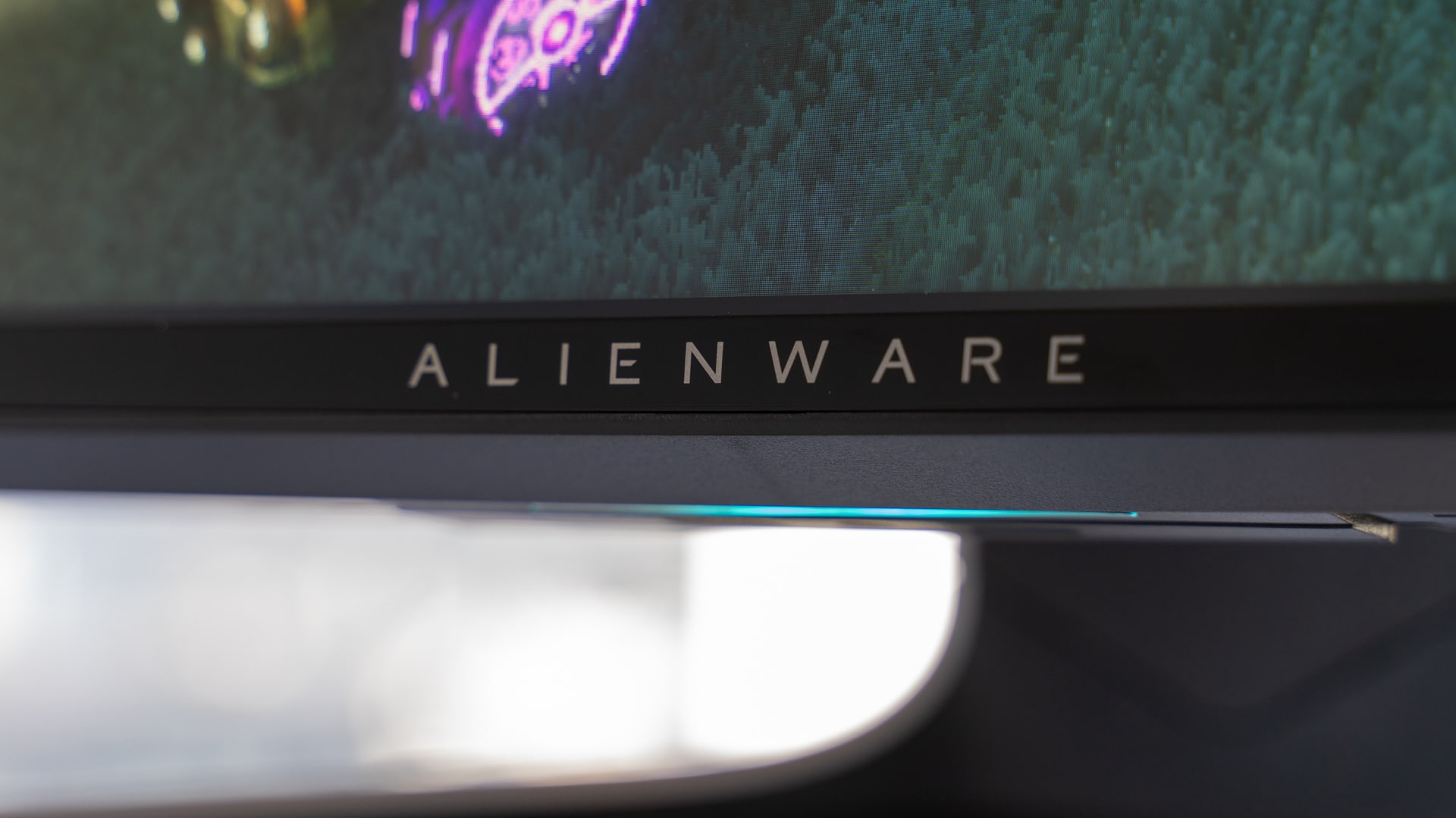 Alienware 38 Curved Gaming Monitor (AW3821DW) Review