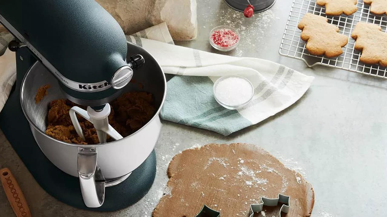 KitchenAid Standup Mixer is On Sale Just in Time for Holiday Meals