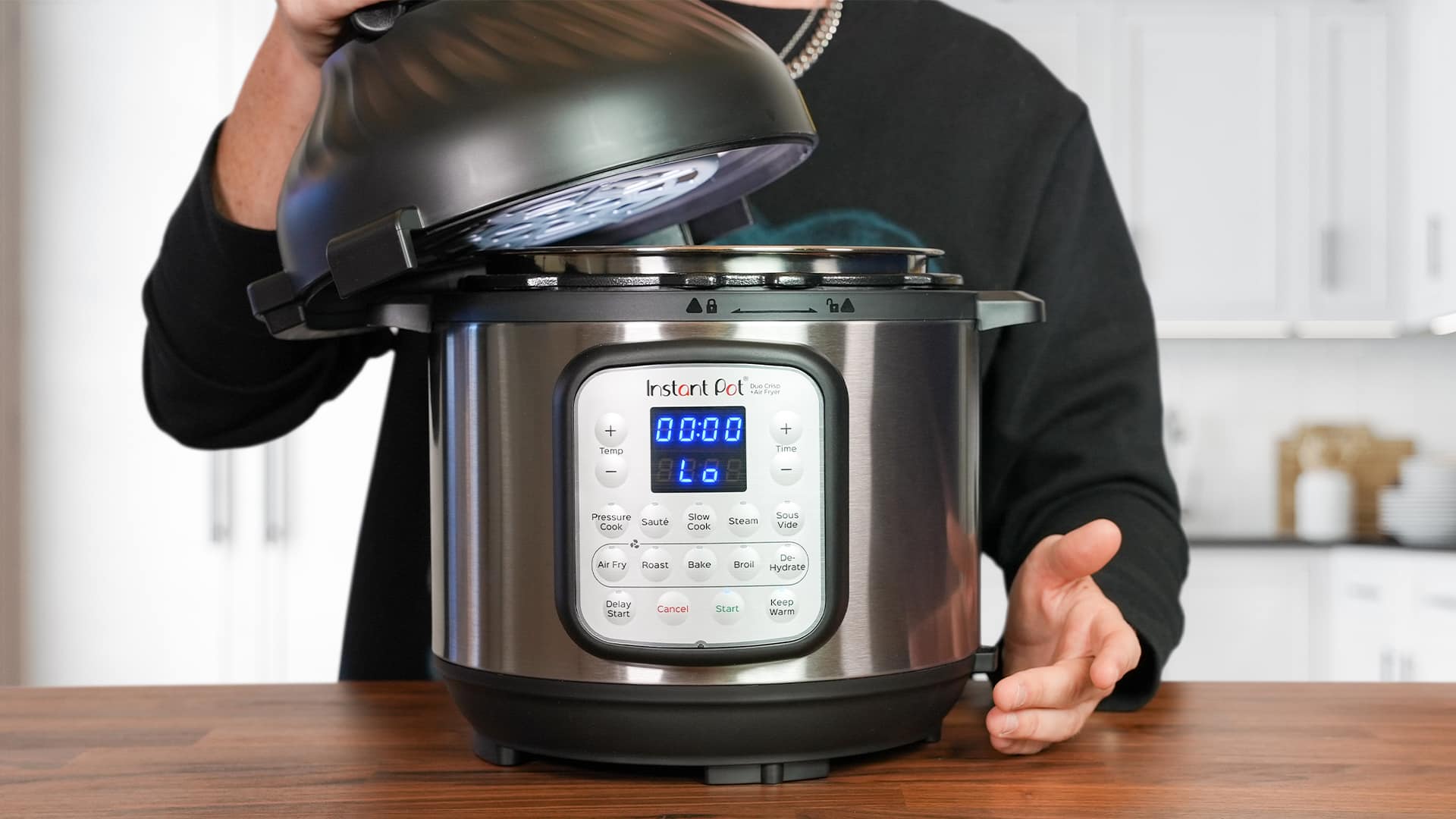Details about   Instant Pot 6-Quart Duo Crisp Air Fryer Multi-Use Small Pressure Cooker to Ro 