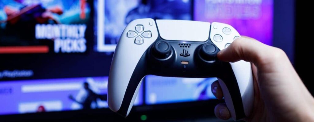 Sony's upcoming PS5 Pro controller slated to offer a plethora of hardware  and software customization options -  News