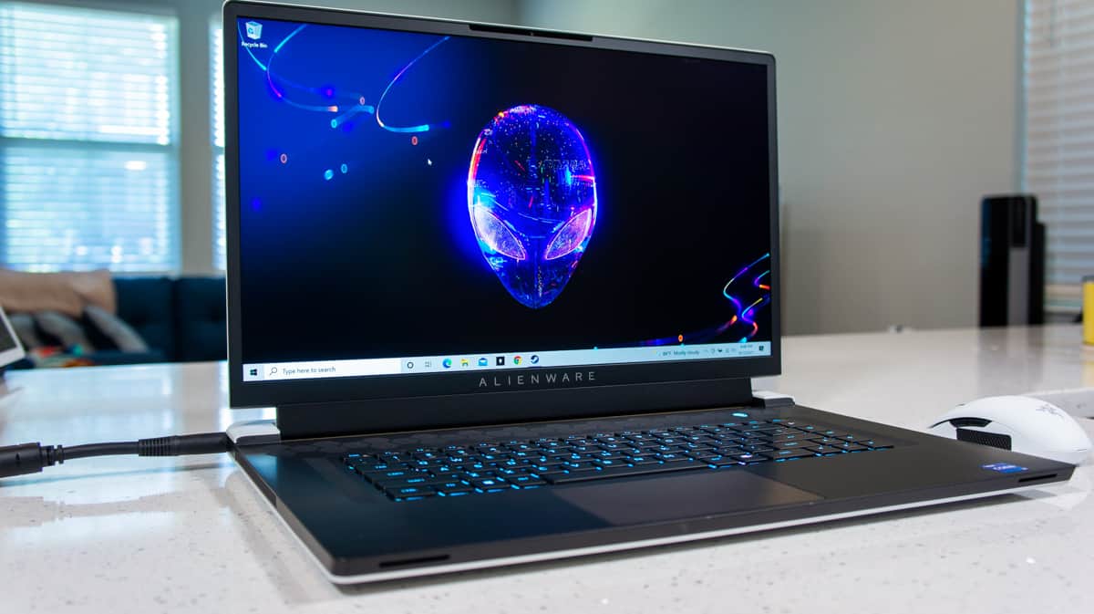 Alienware x17 Gaming Laptop Review