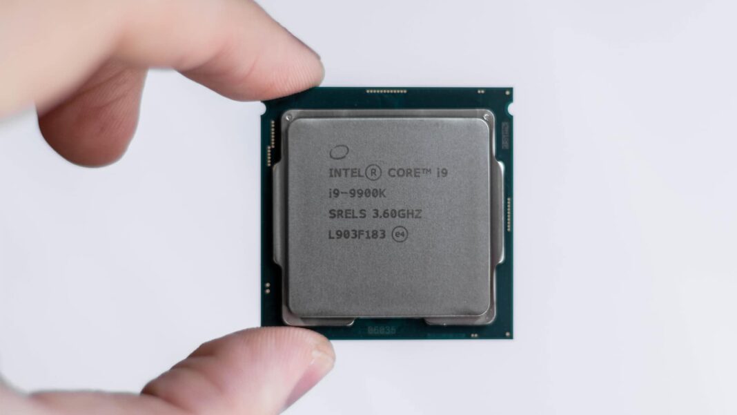 Intel Core i9 9900k microchip