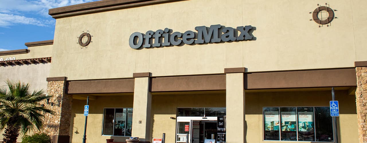 Office Max exterior storefront