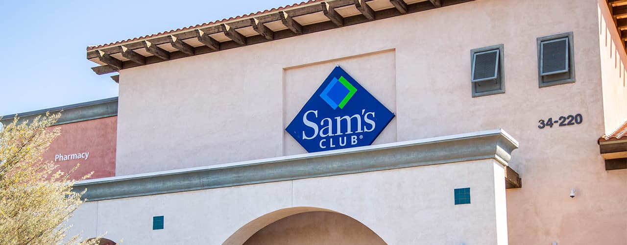 Sam's club storefront exterior