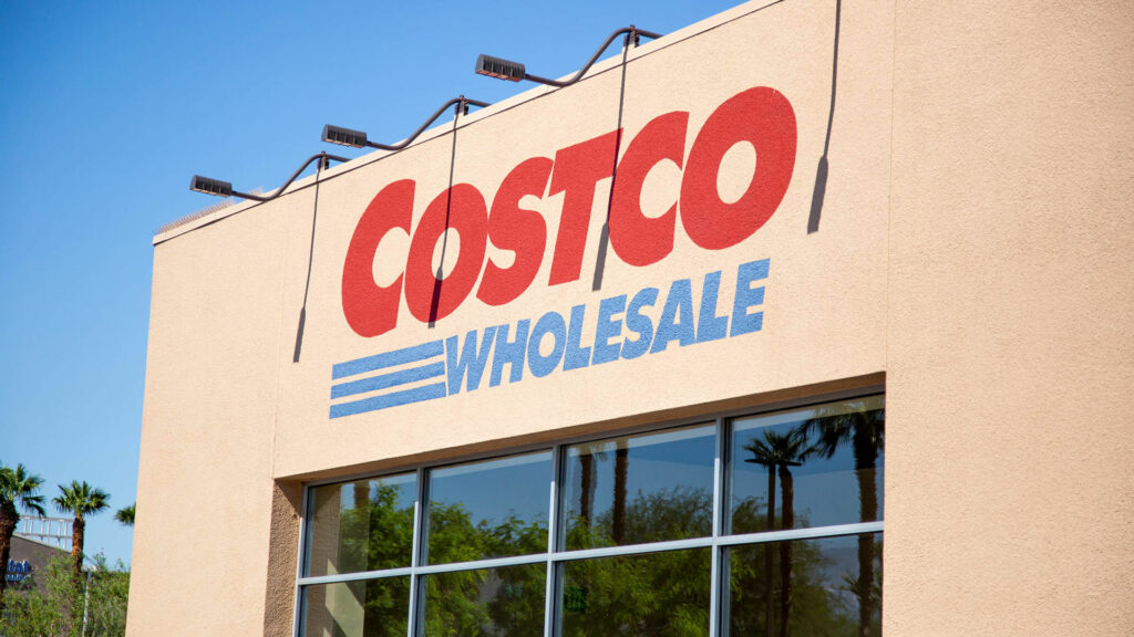 Costco storefront exterior