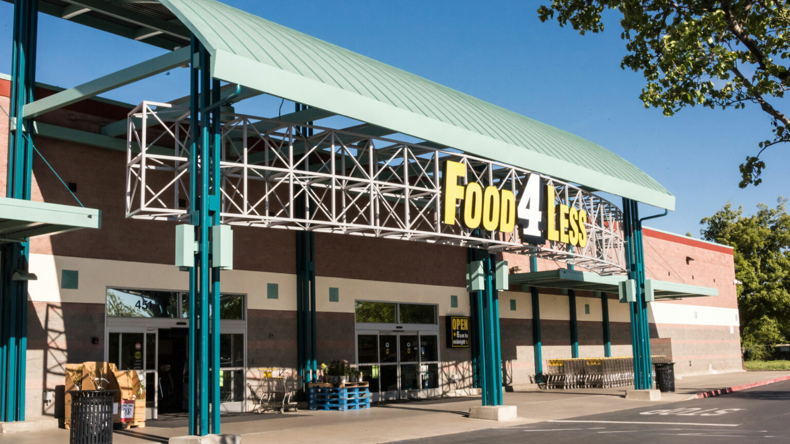 Best Discount Grocery Stores for Cheaper Groceries in the U.S.