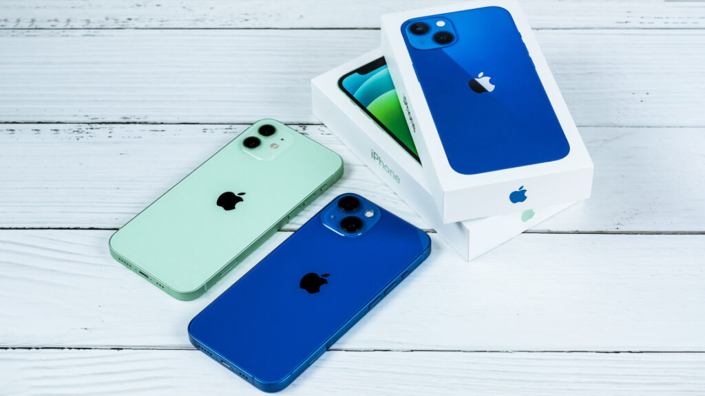iPhone 12 green and blue phones